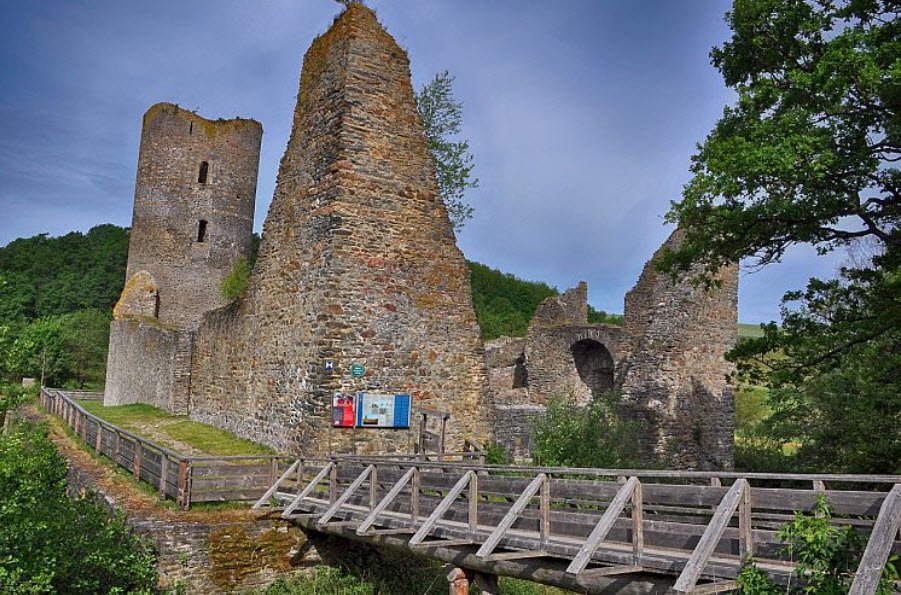 Burg Odenbach, Odenbach, Germany, Germany